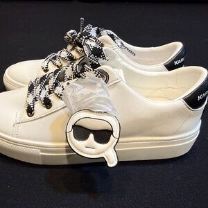 Brand new Karl Lagerfeld Paris Capree Karl Choupette Low Top Sneakers
